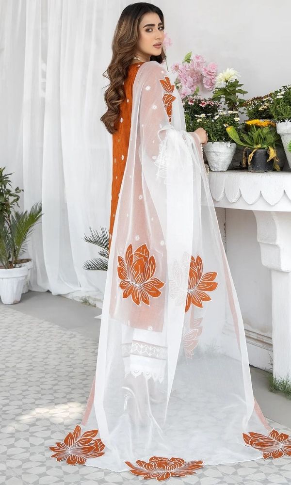 Lawn 3pc heavy embroidered unstitched suit with patchess