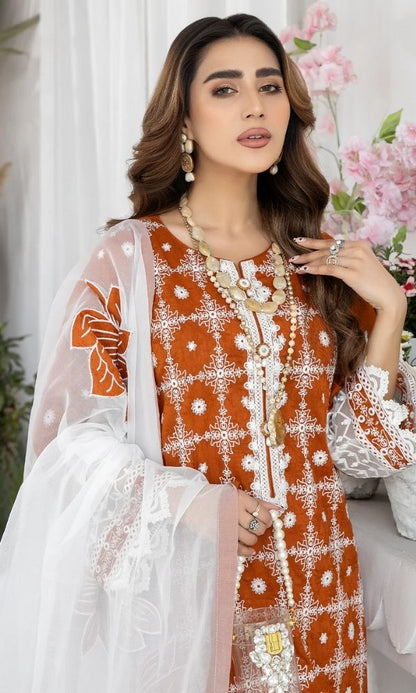 Lawn 3pc heavy embroidered unstitched suit with patchess